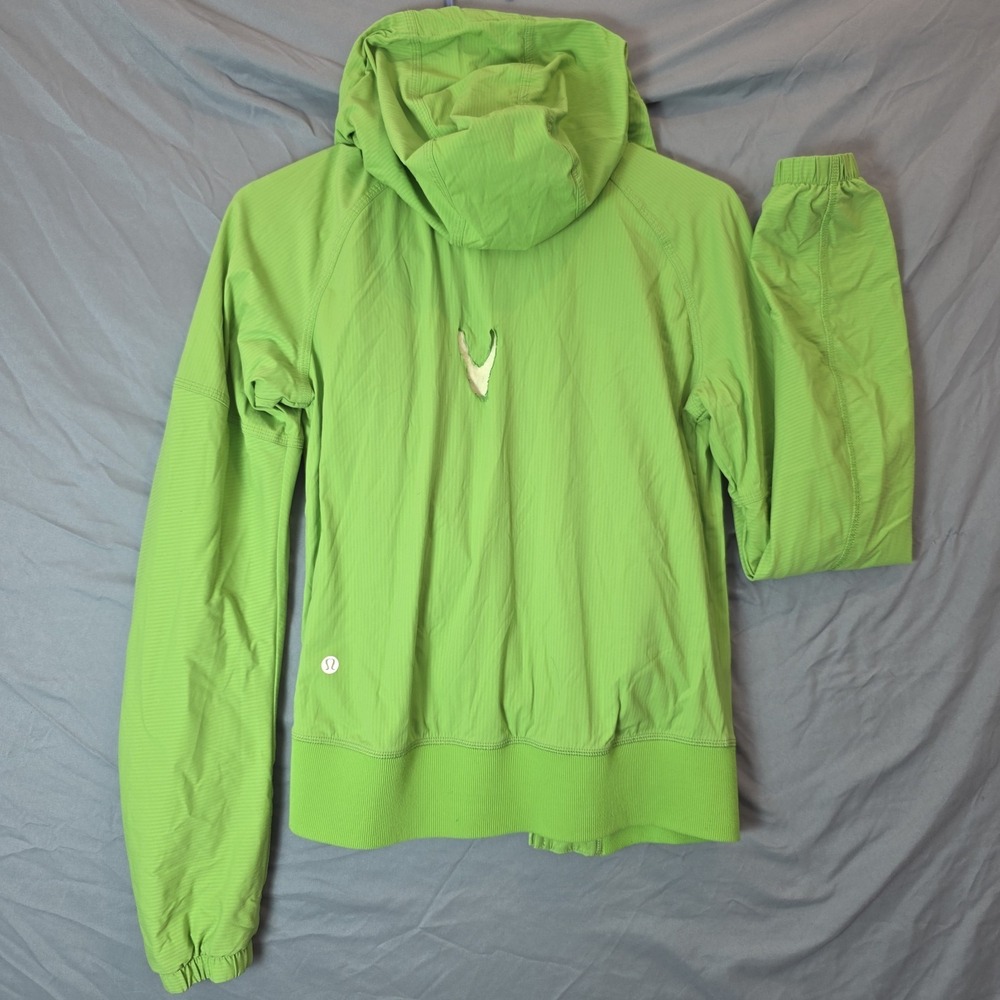 2013 Lululemon Street To Studio Full Zip Jacket  Lime Green Size 8 SEE PHOTO - Picture 2 of 9